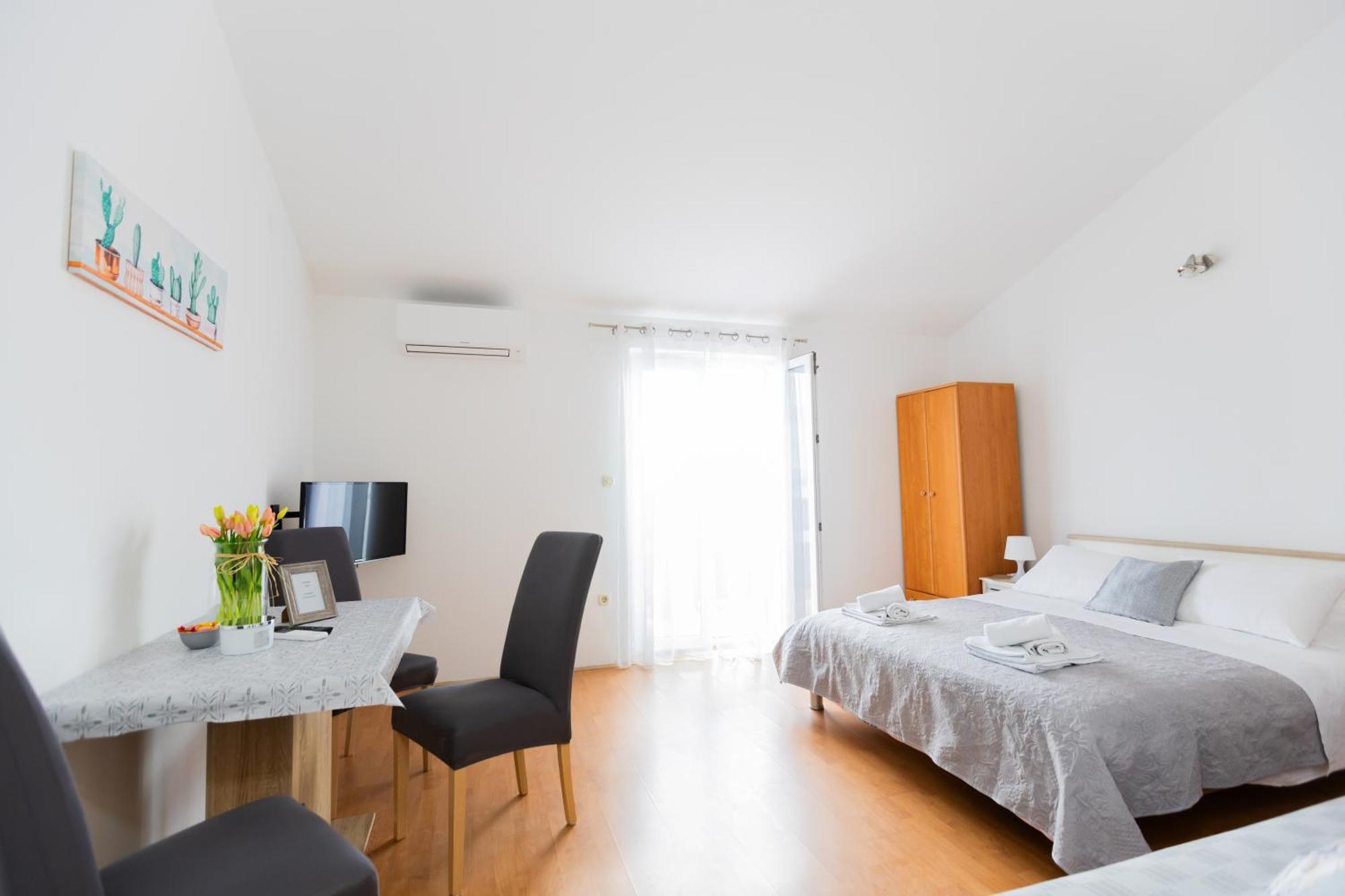 Apartments Rudi Lokva Rogoznica Extérieur photo